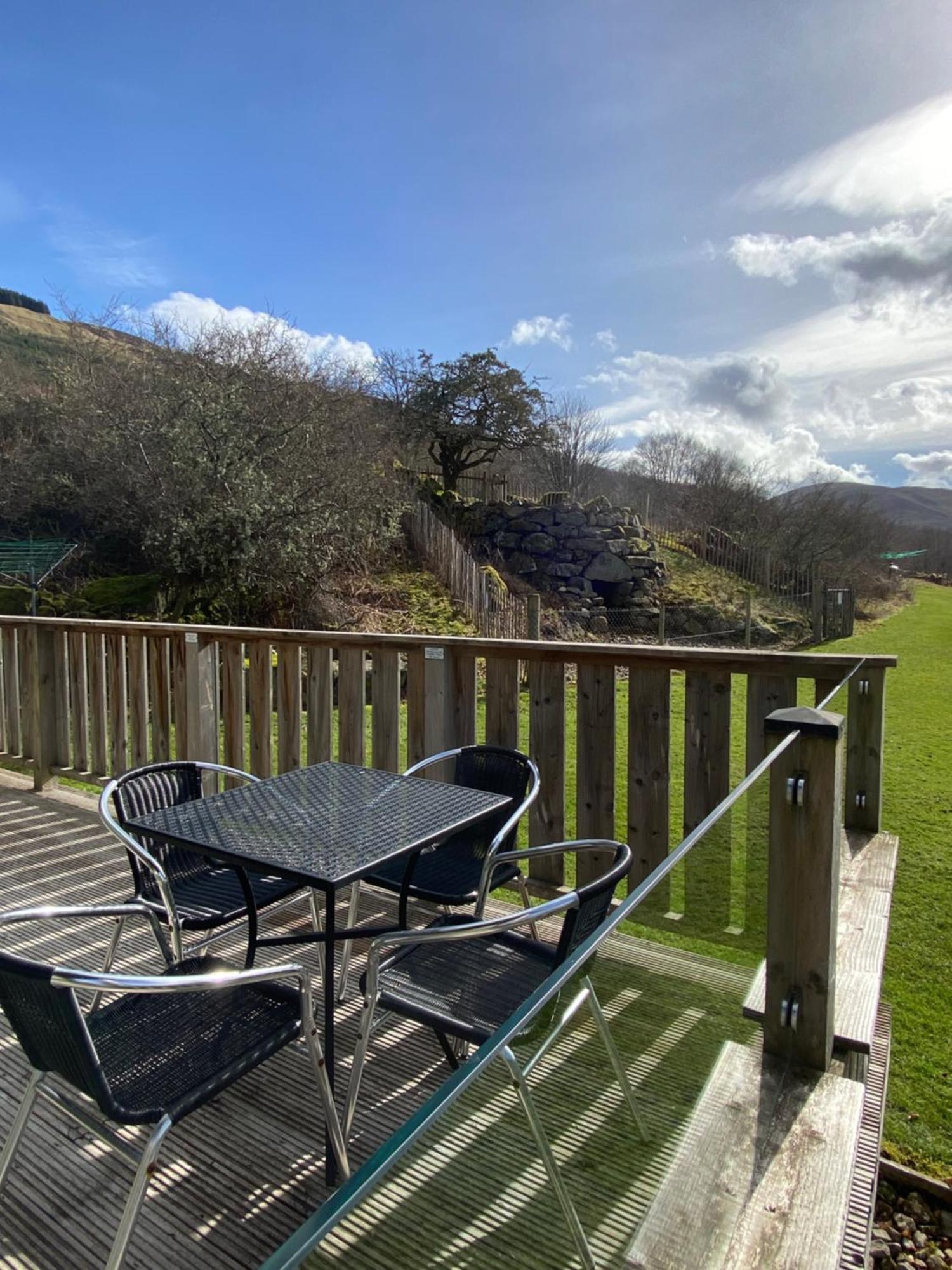 Bracken Lodges, Loch Tay, Linnie Lodge Aberfeldy Esterno foto